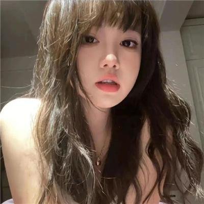 壁花女孩梦游中
